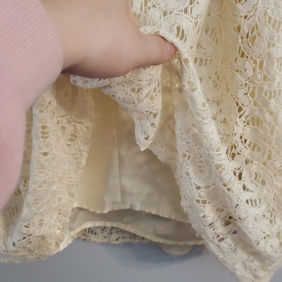 The Limited sz 6 ivory dress - Picture 7 of 8